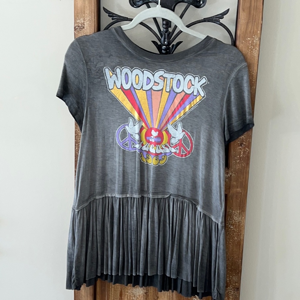 Vinyl Icons tee